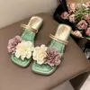 Sandálias Florais Estilo Francês, Deslumbrantes e Perfeitas para Usar no Verão, Novo Design Estilo Fada 2026, Adequadas para Combinar com Vestidos, Sandálias de Uso Duplo para Férias