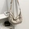 Transfronterizo 2026 Nuevo Estilo Simple Casual Ligero Bolso Dumpling Bolso de Hombro Cruzado para Estudiantes Mujeres para Clase y Viajes