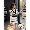 Conjunto súper elegante para mujeres petite: suéter de rayas con bloques de color, falda ajustada, top de punto de manga larga y vestido para otoño e invierno