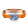 Pulsera de Alto Nivel V Oro Carta de Amor H para Mujer, Versión Ancha Estilo Pareja Esmaltado, Apilable, Suministro en Vivo Transfronterizo, Venta al por Mayor de Fábrica