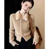 Suéter elegante com gola de pele estilo francês para mulheres, cardigã de tricô de inverno, top super popular que rejuvenesce, casaco curto de pelúcia branco