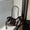 Bolsa Tote Nueva de Gran Capacidad Otoño/Invierno 2026 para Viajes Diarios de Mujeres Casual Simple Elegante de Alto Valor Bolso de Hombro Único