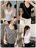 Camiseta de manga corta modal negra con estampado de mascarilla para mujer, cuello en V, seda de hielo, cuello bajo, suelta, para primavera y otoño, 2025