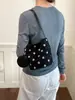 Bolso de mano único de lunares para mujer, bolso tote pequeño exquisito y súper popular, nuevo bolso de hombro versátil de moda 2026, bolso tipo cubo personalizado
