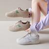2025 Nuevos Zapatos Blancos para Mujer Otoño Nuevo Estilo Coreano Ins Estudiantes Femeninas Casual Deportes Tenis Versátiles Street Shooting K3909