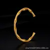 Pulseras Transfronterizas Europeas y Americanas de Alta Calidad, Sin Decoloración, Pulseras Sencillas de Acero de Titanio, Pulseras de Acero Inoxidable, Joyería para Mujer al por Mayor