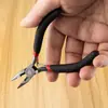 Alicate DIY Feito à Mão Mini Alicate Alicate de Joalheria Alicate de Fio Alicate de Bico Fino 4,5 polegadas Bico Curvo Dentes Lisos Alicate Multifuncional