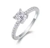 Anillo S925 de plata "Devoción Roja" con moissanita, incrustación de lujo, superventas en transmisión en vivo transfronteriza de Amazon, stock de fábrica disponible para venta al por mayor