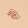 Accesorios para pendientes hechos a mano DIY al por mayor sin agujero en la oreja clip triangular indoloro retención de color convertidor de clip para oreja de oro de 18K