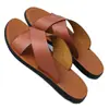Sandálias rasteirinhas de tira cruzada masculinas Chinelos simples preto e branco Solado macio antiderrapante para uso externo Sapatos de praia Dropshipping