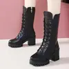 Botas Chelsea de Salto Grosso Femininas Botas de Cano Médio Femininas Novo Estilo Outono/Inverno 2026 Estilo Britânico Sapatos Femininos Versáteis Celebridade da Internet Botas de Cano Curto com Forro de Veludo