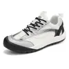 Sapatos Casuais Esportivos de Malha Color Block Verão 2026 Versátil Leve Confortável Estilo de Treinamento Alemão Sapatos Masculinos