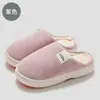 Pantuflas de algodón para hombre y mujer, adecuadas para otoño e invierno, para uso en interiores, con suelas antideslizantes, forro de felpa para abrigar y suelas gruesas. Disponible al por mayor