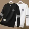 Camiseta de manga larga para hombre para otoño e invierno, marca de moda, corte holgado, engrosada, camiseta básica casual, sudadera estampada de cuello redondo para estudiantes jóvenes