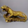 Guyunzhai latón antiguo adornos de tigre de montaña superior de latón antiguo colección decoración del hogar regalos creativos artesanías