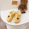 Zuecos de Mujer Estilo Nuevo 2022 Ins Modernos de Punta Cerrada para Exteriores Antideslizantes Resistentes al Olor Sandalias de Moda para Interiores y Exteriores Zapatos de Playa