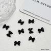 Cyber Celebrant Nail Art Jewelry Bow Black White Cream-Blanc Corbata Decoración de Uñas Taladro Nail Art Accesorios de Resina