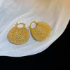 Bolsa Hueca Tejida Ovalada Retro Hebilla de Oreja Moda Combinable Aretes Elegantes Exquisitos Aretes para Mujer Lujo Ligero Sentido de Alta Gama