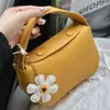 Bolsa de Mão Leve para Passeio Estilo 2025 Feminina Textura Granulada Design de Nicho Bolsa Transversal Moda Simples
