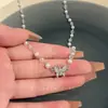 Nuevo Collar de Mariposa con Perlas de Cristal 2026 para Mujer, Diseño de Nicho de Verano, Gargantilla Sencilla y Elegante Cadena para Clavícula