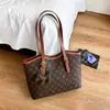 Bolso Tote Retro Estampado de Alta Gama de Gran Capacidad, Nuevo Bolso de Axila para Commuters Presbitas, Bolso de Compras Versátil para Mujer