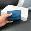 Porta-Cartões Feminino Couro Bovino de Primeira Camada Porta-Cartões Curto Sanfonado Novo Porta-Cartões com Múltiplos Slots Carteira de Moedas de Couro Genuíno Armazenamento de Identidade