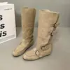 Botas altas de estilo francés europeo y americano, botas de montar para mujer con punta redonda, hebilla de cinturón vintage, aumento de altura interno, cómodas y adelgazantes con costuras