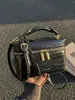 Nova Bolsa Caixinha com Padrão de Crocodilo Outono/Inverno 2025, Bolsa Quadrada Pequena para o Dia a Dia, Bolsa de Ombro Único Transversal, Bolsa Mini Feminina
