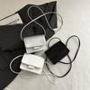 Bolso Pequeño Cuadrado Transfronterizo de Moda Estilo Extranjero Monedero de Niña Princesa Bolso de Hombro Bolso Cruzado de Cadena Versátil