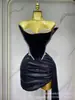 Trajes de Designer para Bares, Boates, Reuniões Anuais da Empresa, Figurinos de Performance, Desfiles de Cantores e Modelos, Banquetes, Festas, Halloween