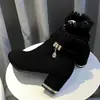 Botas Martin de moda y con estilo, nuevo modelo otoño e invierno 2026, tacón medio, malla negra, versátiles, gamuza, botines cortos para mujer