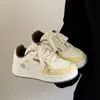 Mocasines lindos estilo coreano para estudiantes para mujer, nueva colección otoño 2026, versátiles y modernos, populares tenis blancos de suela gruesa