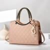 Bolso de mujer 2024 nueva textura boutique diamante portátil bandolera moda europea y americana gran capacidad bolso de hombro al por mayor