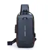 Bolso Cruzado Multifuncional Sencillo para Viajes de Negocios con Carga USB, Bolso de Hombro para Motociclista para Hombre, Mochila Casual para Viajes