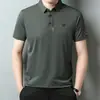Camisa Polo Masculina de Manga Curta Sem Costura 2024 Verão Pai Nova Camiseta Casual de Negócios com Gola