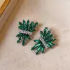 Pendientes de Botón Irregulares de Fuegos Artificiales Incrustados con Diamantes Europeos y Americanos Aguja de Plata Pendientes de Diseño Exagerado de Nicho Temperamento Accesorios de Pendientes de Lujo Ligero de Alta Gama