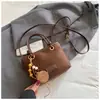 2026 Principios de Otoño Nuevo Bolso de Mano de Color Sólido para Viaje Bolso Cubo de Moda Casual Bolso Cruzado de Hombro Único de Alto Valor