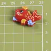 Danza del León Propicia de Año Nuevo Dibujo Animado Resina Joyería Accesorios DIY Funda para Teléfono Móvil Caja de Almacenamiento con Pegamento de Crema Material de Imán para Refrigerador