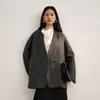 Jaqueta Feminina Nova para o Início da Primavera de 2026, Feita de Mistura de Lã de Ovelha e Seda de Amora, Quente e Amiga da Pele, Casaco Elegante com Decote em V 65177