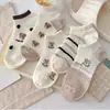 Venta al por mayor del fabricante 2026 Calcetines de venta caliente para mujer, Calcetines tobilleros finos antiolor para primavera y verano, Calcetines cortos dulces y cómodos estilo Ins para niñas