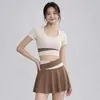Conjunto Esportivo de Duas Peças com Decote U, Mangas Curtas Color Block, Saia Plissada de Cintura Alta Anti-Exposição, Conjunto de Treino Rápido para Pilates Indoor