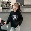 Camiseta de Manga Larga de Moda para Niña 2026 Primavera y Otoño Nueva Elegante Camiseta Infantil de Cuello Redondo Camiseta Básica de Algodón Puro para Niña Pequeña