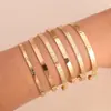 Pulsera y brazalete de lujo ligero de alta gama transfronterizos, accesorios de mano abiertos de moda para mezclar y combinar, accesorios apilables, pulseras y joyas de mano para mujer