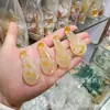 Colgante de calcedonia de hielo Colgante de jade y ágata Buda Guanyin Paisaje Wudao Marca Colgante de pez dorado Suministro vivo