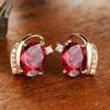 Novedosos pendientes de diamante de media luna Taobao Tmall más vendidos imitación tesoro verde de abuela color rubí tesoro pendientes de cristal