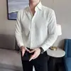 Camisa de lujo de estilo coreano, sofisticada y ligera para hombre, manga larga blanca, resistente a las arrugas y de fácil cuidado, disponible en tallas grandes, estilo de exportación moderno