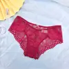 Ropa interior de encaje para mujer Comercio exterior Ropa interior de cobertura media de glúteos Tangas sexys y cómodas de encaje para mujer