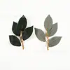 Amazon Pantalla de Seda Simulada 4 Puntas Hojas de Higuera DIY Pasador Hecho a Mano Arreglo Floral Decoración del Hogar Planta Verde Accesorios de Ratán Hojas