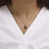 Colar de corrente de clavícula simples com estrelas de gota de cola novas incrustadas de zircônia, personalidade feminina, aço inoxidável banhado a ouro real