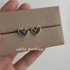Estilo Minimalista Japonés y Coreano~ Estilo para el Viaje Diario Pendientes de Botón con Forma de Corazón Bañados en Plata 14K, Pendientes Elegantes y Suaves en Blanco y Negro